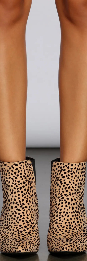 She Bites Chelsea Boots