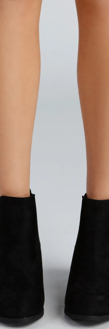 Chic Essential Low Heel Booties