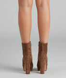 Chic Mood Faux Suede Booties