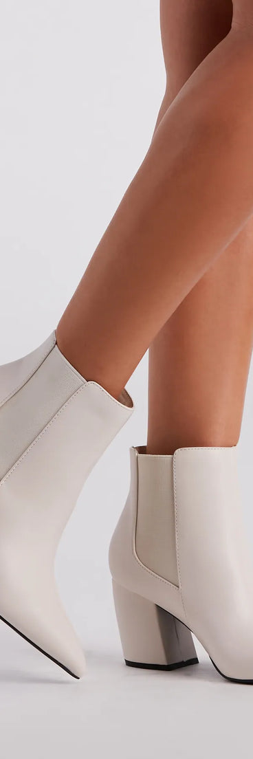 Classic Vibe Pointed Toe Booties