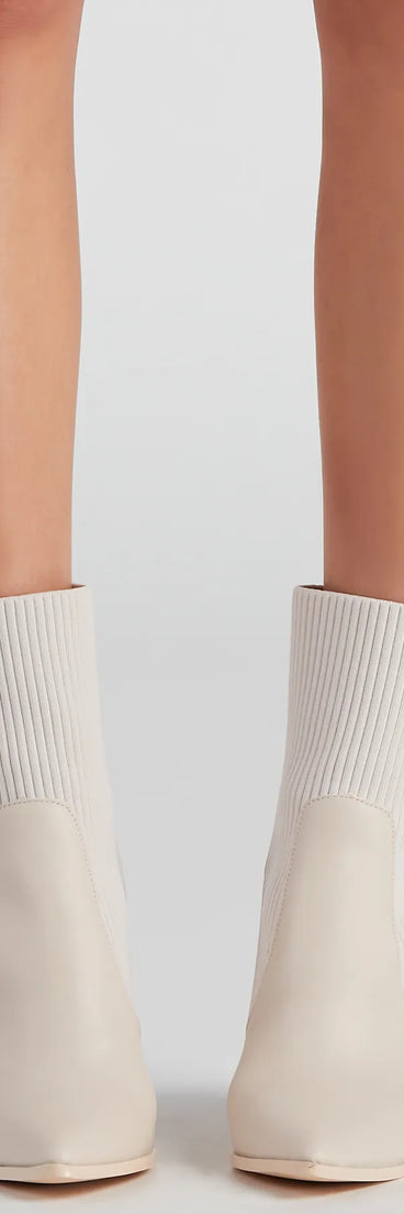 Walking Knit Style Block Booties