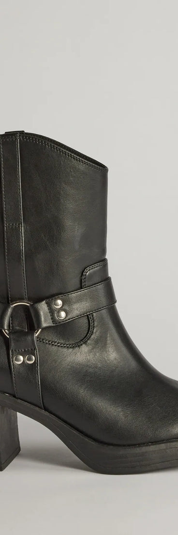 
Upgrade your style game for 2025 with the Strut It Out Moto Block Heel Platform Booties in black, perfect for any fashion-forward wardrobe.