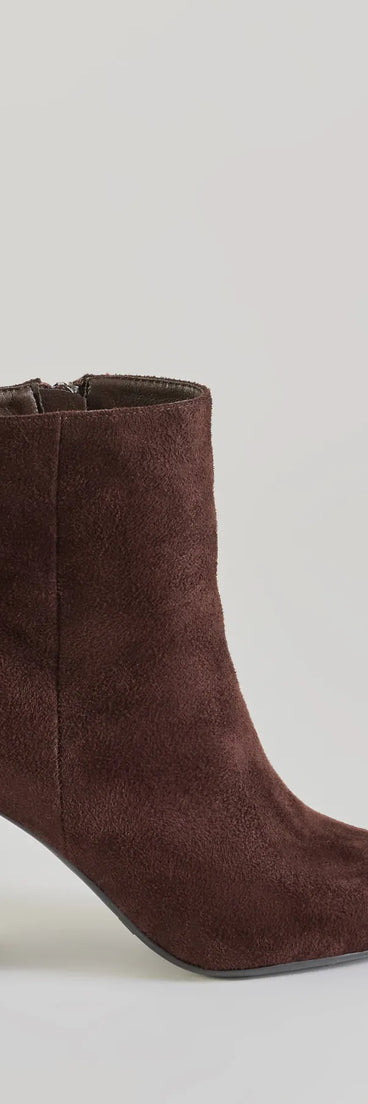 Stylish Staple Faux Suede Block Heel Booties, a trendy brown addition to women's going-out outfits, is ideal for Christmas party outfits, chic NYE attire, or winter night-out looks that keep you on-trend!