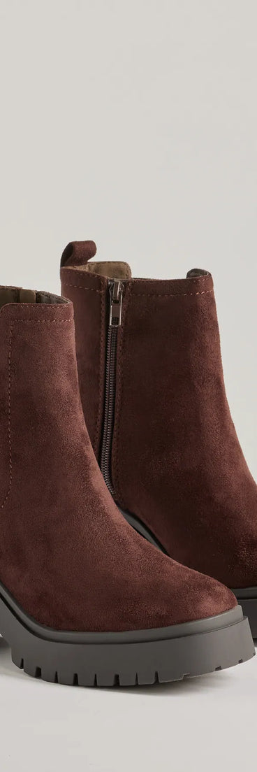 
Upgrade your style game for 2025 with the Stylishly Edgy Platform Block Heel Booties in brown, perfect for any fashion-forward wardrobe.