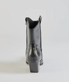 
Upgrade your style game for 2025 with the Edgy-Chic Faux Leather Western Booties in black, perfect for any fashion-forward wardrobe.