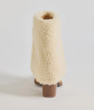 
Upgrade your style game for 2025 with the Cozy Vibes Faux Sherpa Foldover Booties in beige, perfect for any fashion-forward wardrobe.