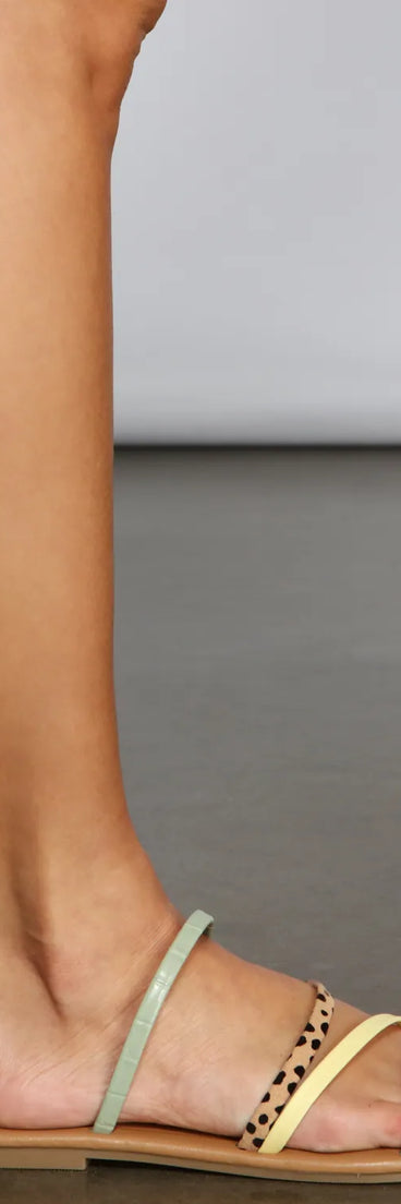 Casual And Trendy Strappy Sandals