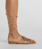 
Upgrade your style game for 2025 with the Cute Trek Strappy Lace-Up Flat Sandals, perfect for any fashion-forward wardrobe.
