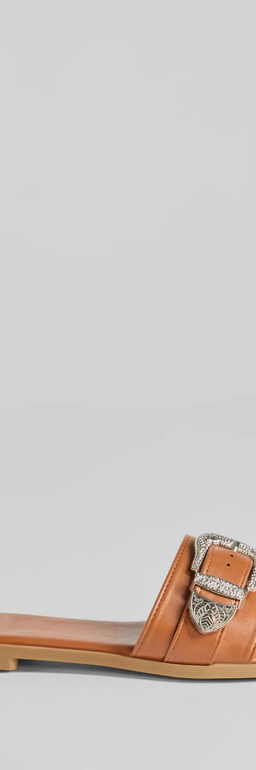 
Upgrade your style game for 2025 with the Legendary Style Western Buckle Faux Leather Sandals in tan, perfect for any fashion-forward wardrobe.