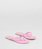Stay on-trend this season with the Cutie Vibe Gingham Print Thong Strap Sandals in pink, a must-have for creating stylish and effortless spring outfits for women.
