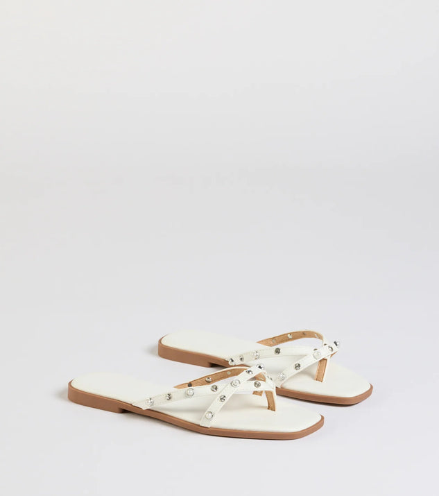 Stay on-trend this season with the Stylishly Glam Strappy Rhinestone Pearl Sandals in white, a must-have for creating stylish and effortless spring outfits for women.