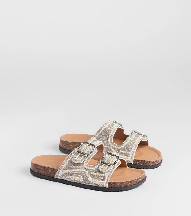 Stay on-trend this season with the Pretty Glam Rhinestone Pearl Buckle Slide Sandals in white, a must-have for creating stylish and effortless spring outfits for women.