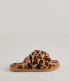 
Upgrade your style game for 2025 with the Wildly Chic Faux Fur Leopard Print Slides in leopard, perfect for any fashion-forward wardrobe.