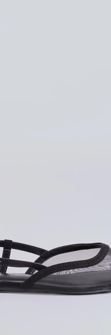 The Classically Chic Slingback Colorblock Ballet Flats are women's black shoes for work, featuring a sleek silhouette and cushioned sole for all-day comfort, and are a trendy choice for professional or business casual outfits.