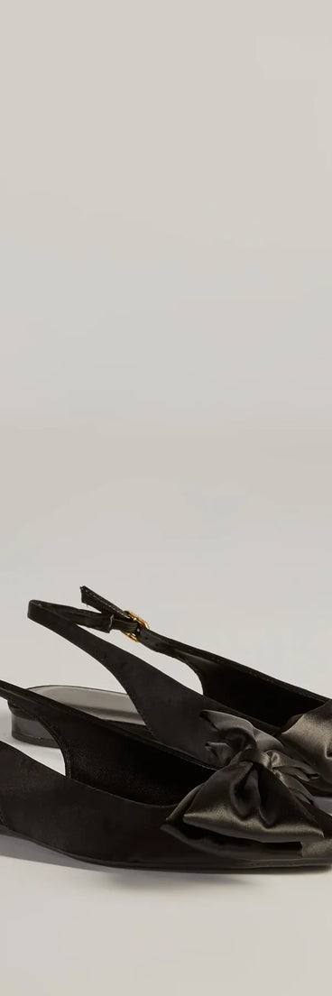 
Upgrade your style game for 2025 with the Elegant Charm Faux Leather Bow Flats in black, perfect for any fashion-forward wardrobe.