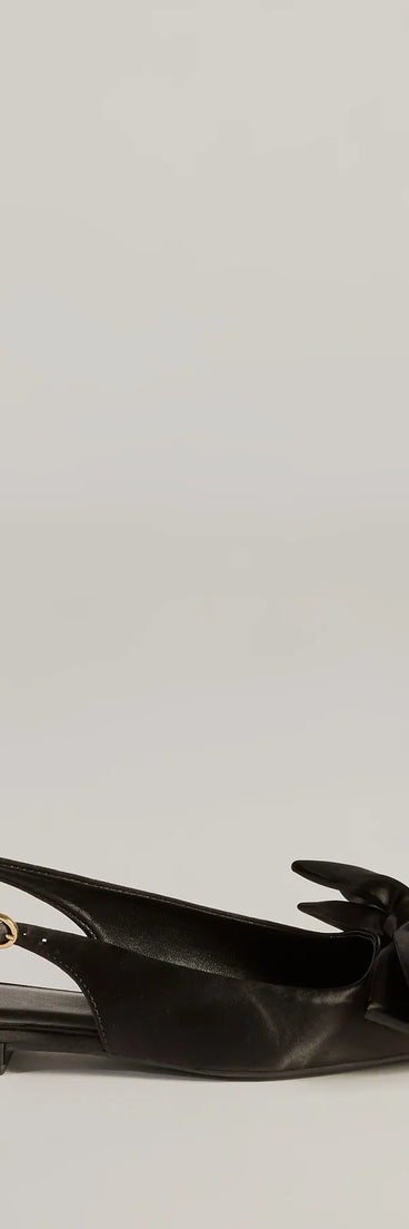 
Upgrade your style game for 2025 with the Elegant Charm Faux Leather Bow Flats in black, perfect for any fashion-forward wardrobe.