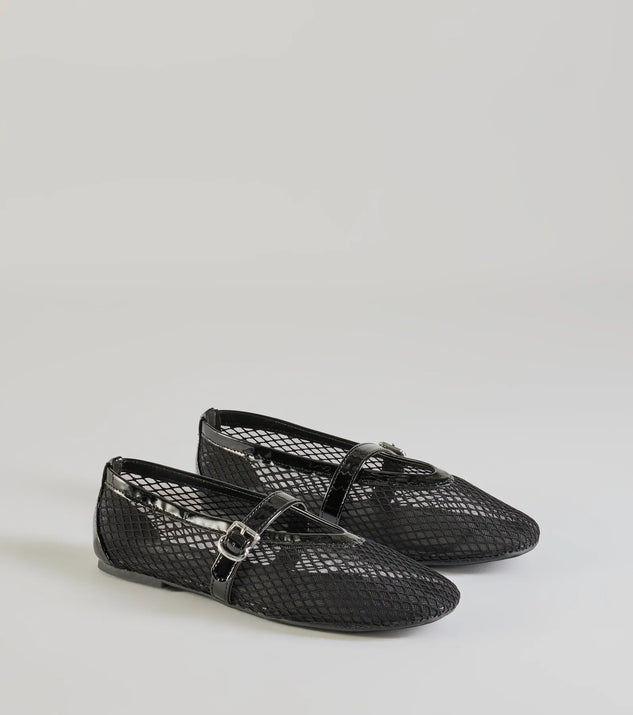 
Upgrade your style game for 2025 with the Stylish It-Girl Fishnet Ballet Flats in black, perfect for any fashion-forward wardrobe.