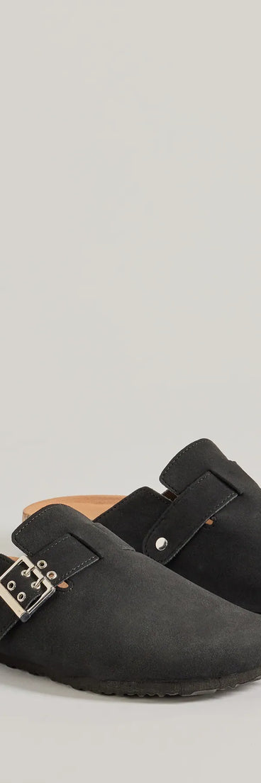 
Upgrade your style game for 2025 with the Casual Trend Faux Suede Slip-On Clogs in black, perfect for any fashion-forward wardrobe.