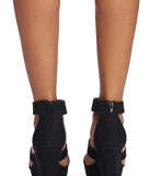 Put A Ring On It Wedges