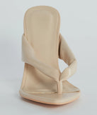 Chic Mode Thong Strap Cutout Clear Wedges