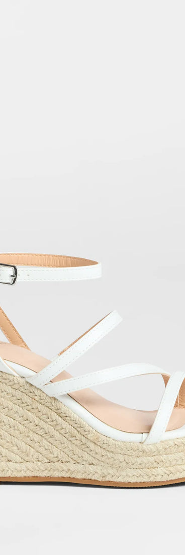 Turn heads in the Sunny Fave Espadrille Platform Wedges, white heels showcasing a fresh trend or stylish detail made to elevate your full Windsor fit.