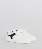 
Upgrade your style game for 2025 with the Too Cool Contrast Trim Faux Leather Sneakers in white, perfect for any fashion-forward wardrobe.