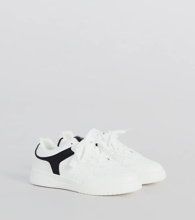 
Upgrade your style game for 2025 with the Too Cool Contrast Trim Faux Leather Sneakers in white, perfect for any fashion-forward wardrobe.