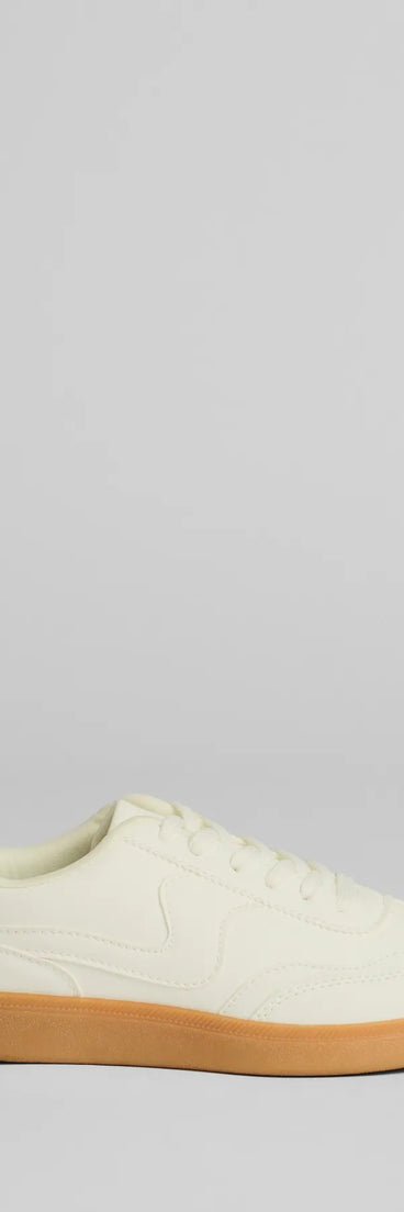 
Upgrade your style game for 2025 with the Chic Kicks Contrast Trim Sneakers in white, perfect for any fashion-forward wardrobe.