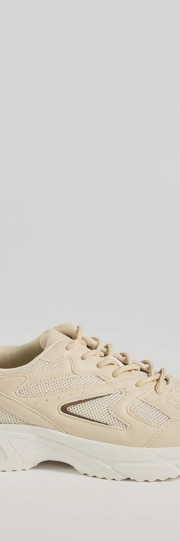 
Upgrade your style game for 2025 with the Sporty Trend Chunky Sneakers in beige, perfect for any fashion-forward wardrobe.