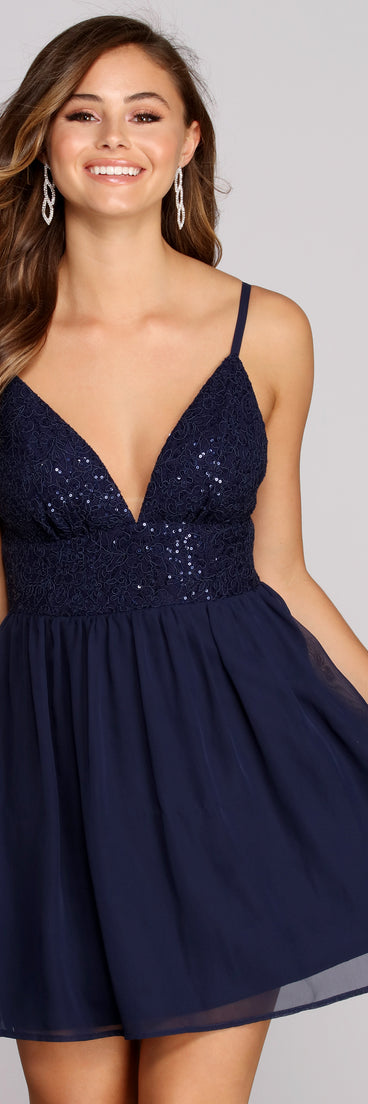 Chelsea Party Dress creates the perfect summer wedding guest dress or cocktail party dresss with stylish details in the latest trends for 2023!