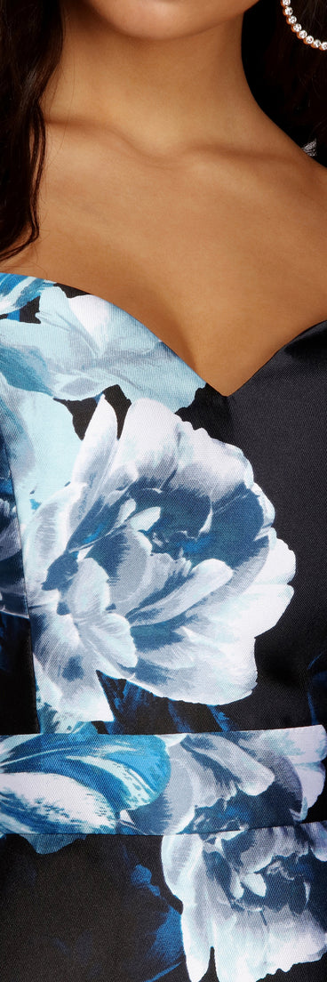 Ember Satin Party Dress creates the perfect summer wedding guest dress or cocktail party dresss with stylish details in the latest trends for 2023!