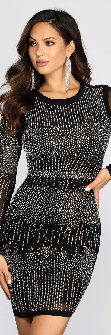 Lira Heat Stone Mini Dress creates the perfect summer wedding guest dress or cocktail party dresss with stylish details in the latest trends for 2023!