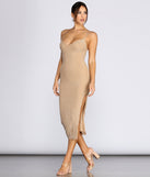 Uma Heat-Stone Midi Dress creates the perfect spring wedding guest dress or cocktail attire with stylish details in the latest trends for 2023!