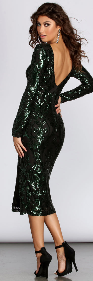 Aerin Formal Sequin Midi Dress creates the perfect summer wedding guest dress or cocktail party dresss with stylish details in the latest trends for 2023!