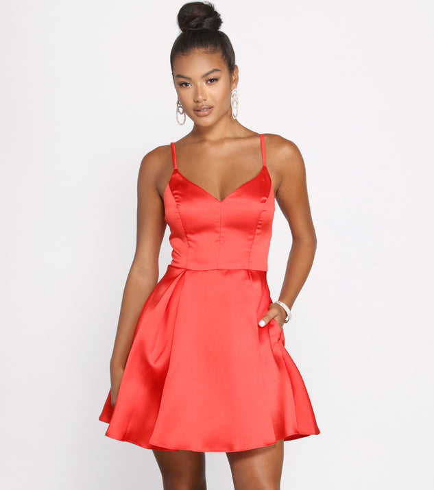 The Ellie Sleeveless Satin Party Dress is a gorgeous pick as your 2023 prom dress or formal gown for wedding guest, spring bridesmaid, or army ball attire!