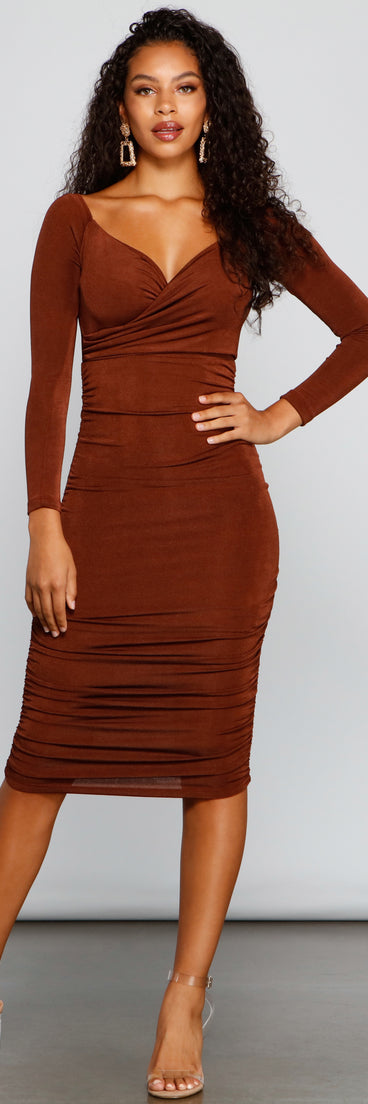Melissa Long Sleeve Ruched Midi Dress creates the perfect spring wedding guest dress or cocktail attire with stylish details in the latest trends for 2023!