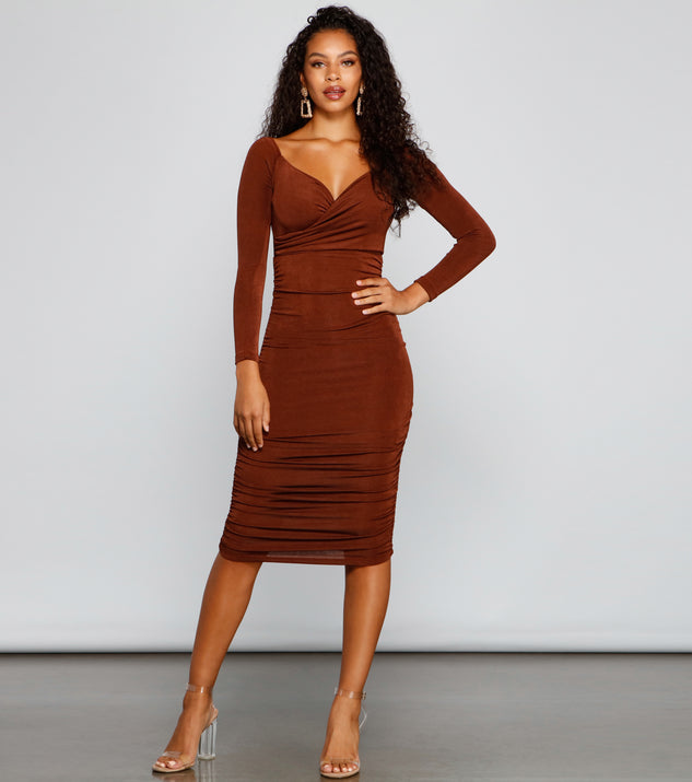 Melissa Long Sleeve Ruched Midi Dress creates the perfect spring wedding guest dress or cocktail attire with stylish details in the latest trends for 2023!