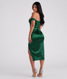 Kathryn Formal Satin Corset Midi Dress creates spring wedding guest dress with stylish details, the perfect midi dress for graduation, or for a cocktail party look in the latest midi-length trends for 2024!
