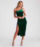 Christen Formal Velvet Midi  Green Prom Dress is a gorgeous pick as your 2023 prom dress or formal gown for wedding guest, spring bridesmaid, or army ball attire!