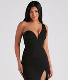 Cathy Formal Crepe Slit Midi Dress creates the perfect summer wedding guest dress or cocktail party dresss with stylish details in the latest trends for 2023!