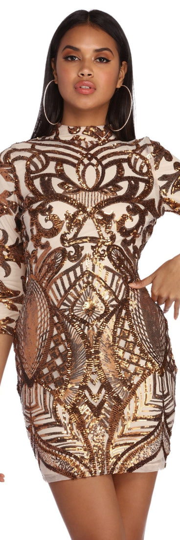 Makayla Formal Sequin Scroll Dress is a gorgeous pick as your 2023 prom dress or formal gown for wedding guest, spring bridesmaid, or army ball attire!