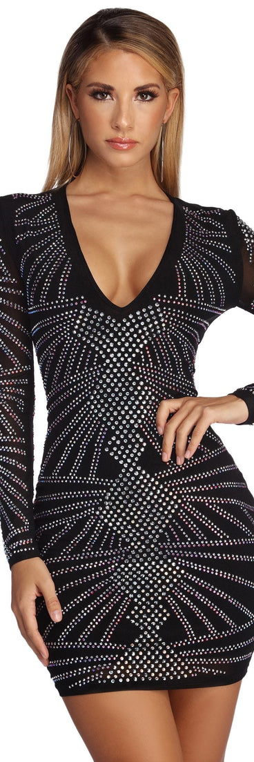 The Deandra Precious Heat Stone Bodycon Dress is a gorgeous pick as your 2023 prom dress or formal gown for wedding guest, spring bridesmaid, or army ball attire!