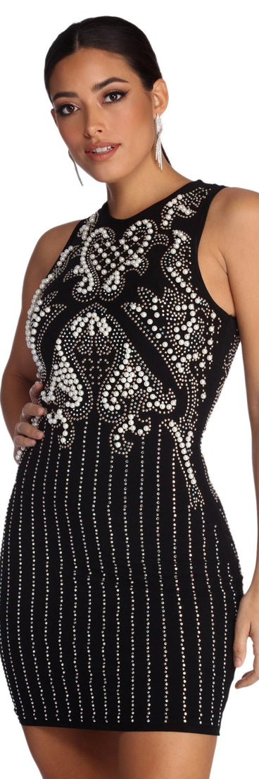 The Danielle Formal Heat Stone And Pearl Dress is a gorgeous pick as your 2023 prom dress or formal gown for wedding guest, spring bridesmaid, or army ball attire!