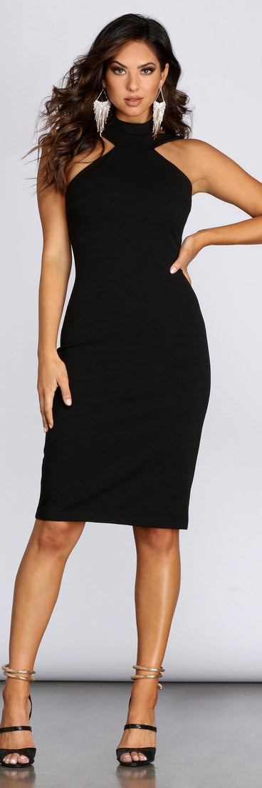 Elaine Fine Dine Midi Dress creates the perfect summer wedding guest dress or cocktail party dresss with stylish details in the latest trends for 2023!