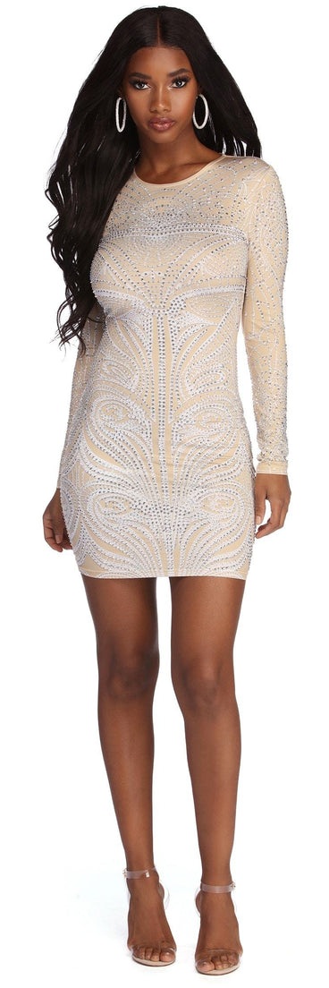 The Elisa Ice Queen Heat Stone Dress is a gorgeous pick as your 2023 prom dress or formal gown for wedding guest, spring bridesmaid, or army ball attire!