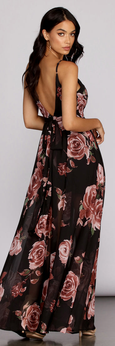 Astrid Chiffon Floral Gown creates the perfect summer wedding guest dress or cocktail party dresss with stylish details in the latest trends for 2023!