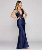 The Jaslynn Formal Plunging Mermaid Dress is a gorgeous pick as your 2023 prom dress or formal gown for wedding guest, spring bridesmaid, or army ball attire!