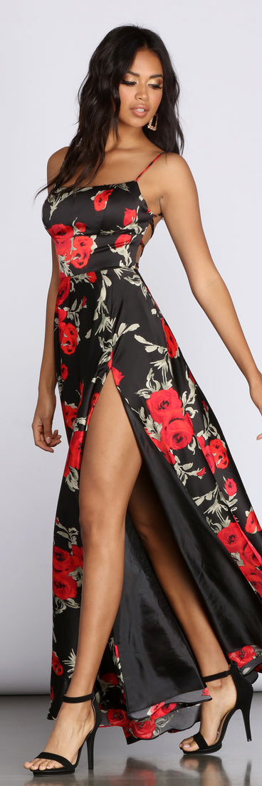 Adelia Formal Lace Up Dress creates the perfect summer wedding guest dress or cocktail party dresss with stylish details in the latest trends for 2023!