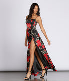 Adelia Formal Lace Up Dress creates the perfect summer wedding guest dress or cocktail party dresss with stylish details in the latest trends for 2023!