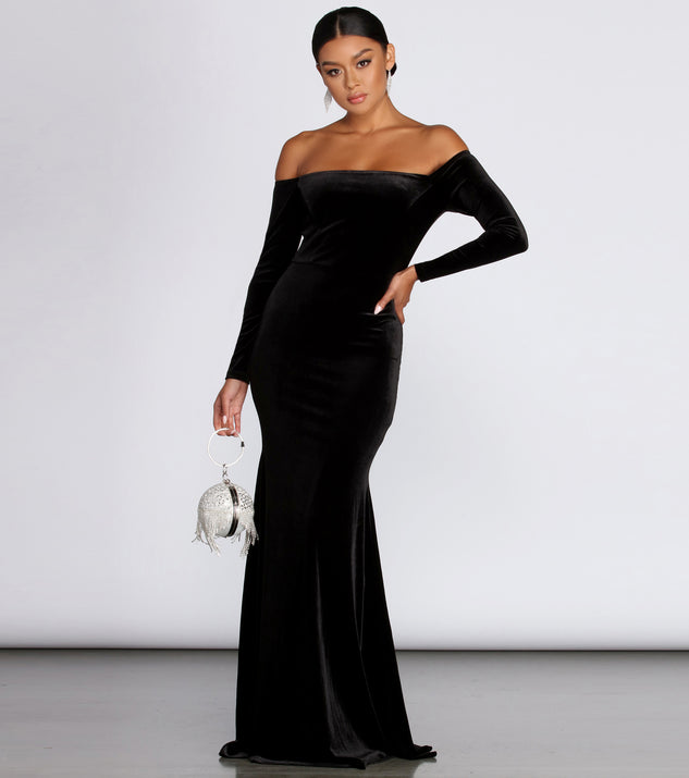 Ida Velvet Formal Gown & Windsor